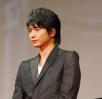 向井理