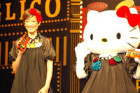 「アーモンドプレミオ」の新TV-CM完成披露記者発表会　宮沢りえとハローキティ