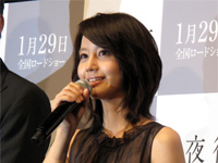 堀北真希が映画『白夜行』で演じた“悪女役”への想いを語る | チケット