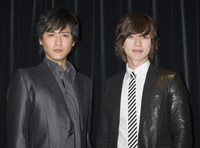 中村俊介とパク・ヘジン　撮影：イシイノブミ