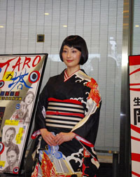 『生誕100年 岡本太郎展』開会式後の取材会より。常盤貴子