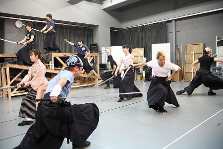 公開稽古より 撮影：星野洋介
