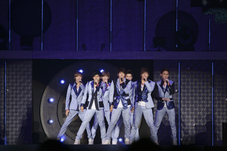 U-KISS　(C)SBS Contents Hub