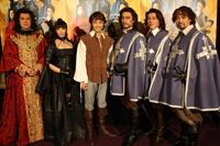 ミュージカル『三銃士』開幕