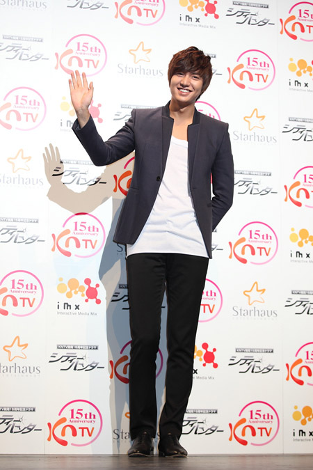 イ・ミンホ　撮影：星野洋介