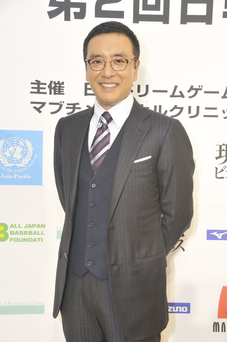 キム・スンウ　撮影：杉山正直