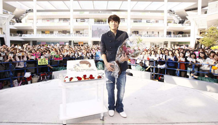 リュ・シウォン