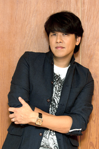 リュ・シウォン、8年の活動に垣間見える自信 | チケットぴあ[音楽 J