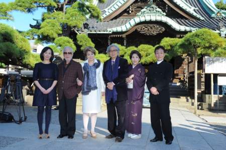 初春新派『東京物語』のお練りと成功祈願