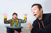 左から福田雄一、マギー　撮影:源賀津己