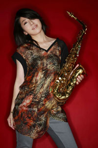 小林香織