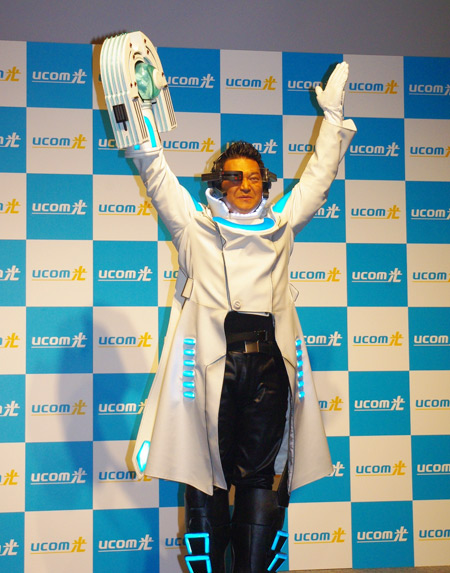 “ギガぐっさん”の必殺技「ギガぐっさん アップクライム ボンバー」