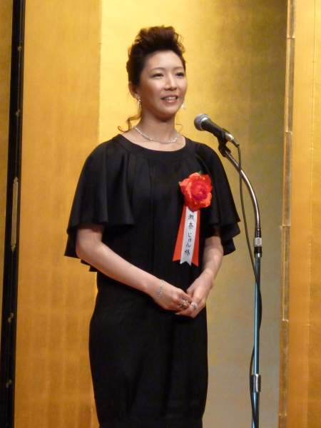 瀬奈じゅん