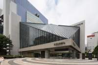東京芸術劇場・外観　(C)日暮雄一