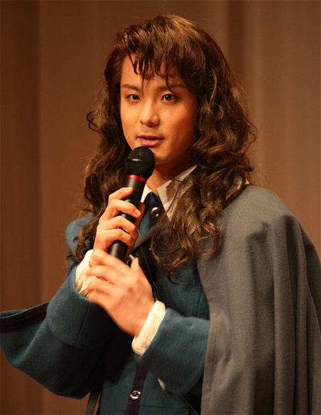 田代万里生
