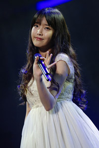 初の単独コンサートを行ったIU