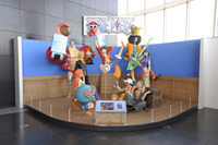 フィギュア(麦わらの一味)　(c)尾田栄一郎／集英社　※写真は東京会場のもの　