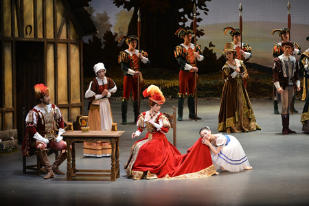 新国立劇場バレエ団『ジゼル』　　撮影：瀬戸秀美