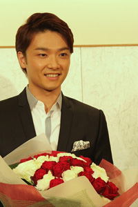 井上芳雄