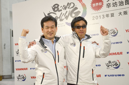 左から、辛坊治郎、岩本光弘