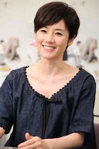 原田知世　　撮影：源 賀津己　ヘアメイク：木暮モエ