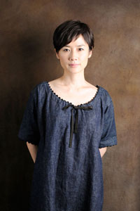 原田知世　　撮影：源 賀津己　ヘアメイク：木暮モエ