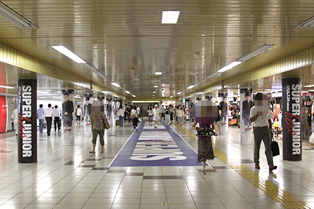 新宿に出現した“SJロード”