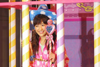 魔法少女・まゆゆに扮した、渡辺麻友