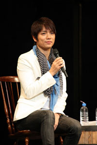 山崎育三郎