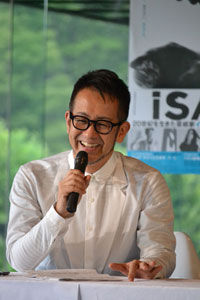宮本亜門
