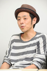 宮藤官九郎　　撮影：源 賀津己