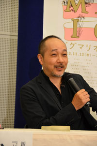 小田島恒志
