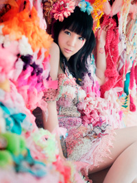 蜷川実花が撮影。大森靖子、アルバムジャケ写を公開 | チケットぴあ