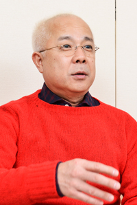 小堺一機　　撮影：源 賀津己