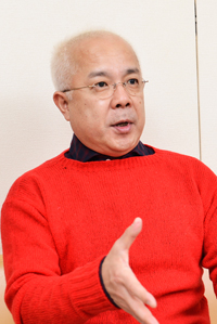 小堺一機　　撮影：源 賀津己