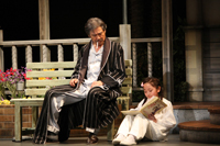 舞台『「Paco～パコと魔法の絵本from「ガマ王子 vsザリガニ魔人」』