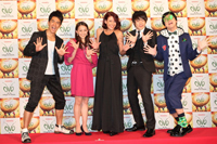 左から、武井壮、田中理恵、LiLiCo、ウーマンラッシュアワー