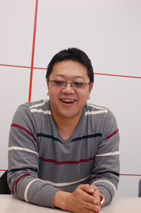 土田英生