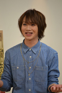 舞台『ドグラ・マグラ』で玉城裕規、植田圭輔が共演 | チケットぴあ