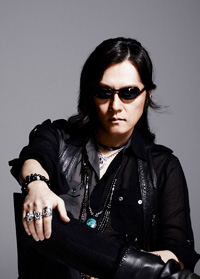 石井竜也