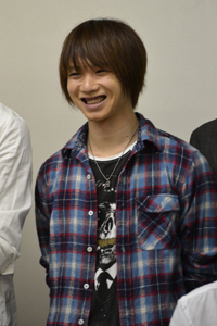 玉城裕規が異色の朗読劇『ドグラ・マグラ』に出演 | チケットぴあ[演劇