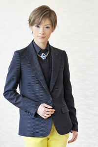 明日海りお　　撮影：奥村達也