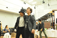 新国立劇場演劇『三文オペラ』稽古場より。　　撮影：黒豆直樹