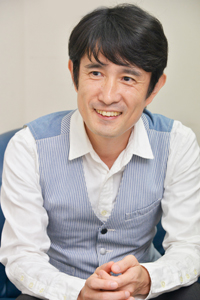 西川浩幸　　撮影：源 賀津己