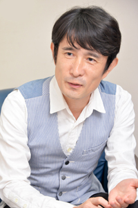 西川浩幸　　撮影：源 賀津己