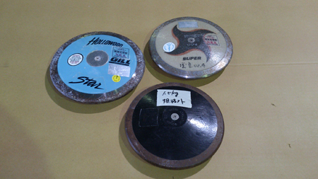 東京五輪のスターター台も。国立の備品を追加販売 | チケットぴあ  