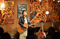 LOVE、ライブの模様