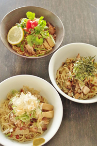 「麺やBar 渦」絶品ちー油まぜそば、煮干まぜそば、アジアンレッドまぜそば　