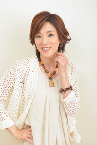 真琴つばさ　　撮影: 源 賀津己