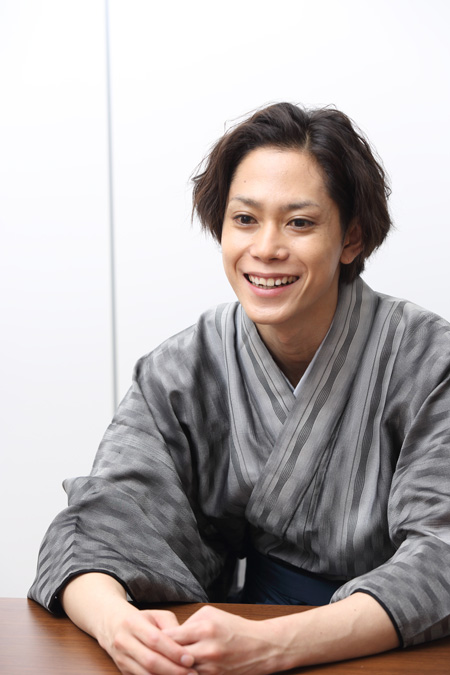 玉城裕規　　撮影：石阪大輔